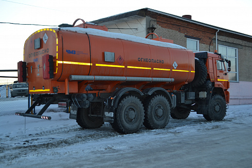 Автоцистерна для перевозки светлых нефтепродуктов на шасси КАМАЗ 65224